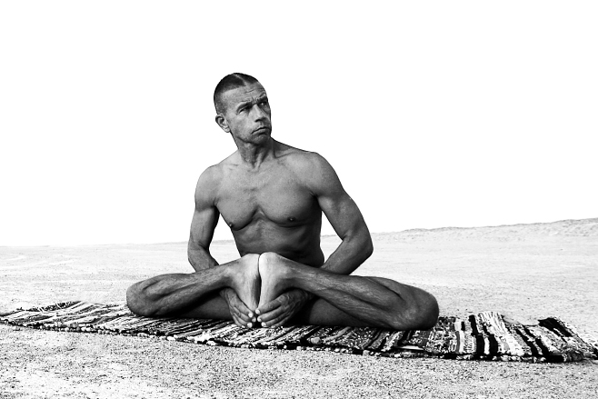 Andrei Siderski. Yoga Workout Self-Adjustment System.